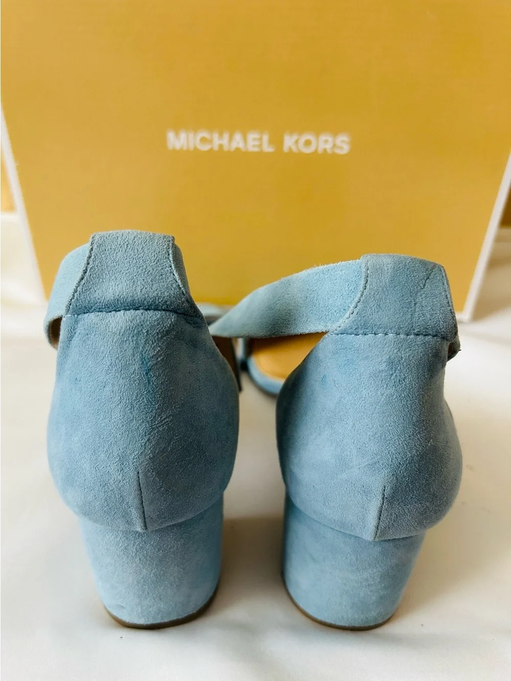 🩵Michael Kors🩵 “Lena” Flex mid Block Heel Sandals in Light Blue Suede w/Silver